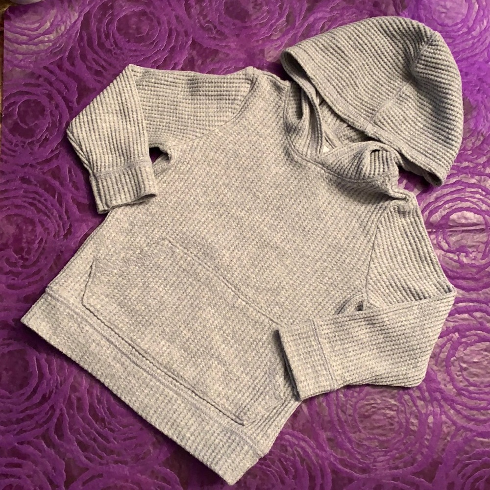 Old Navy Waffle Weave pullover, size 4T